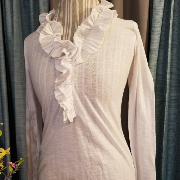🌻🌺🌻CABI WHITE RUFFLE SHIRT!! - Picture 3 of 5